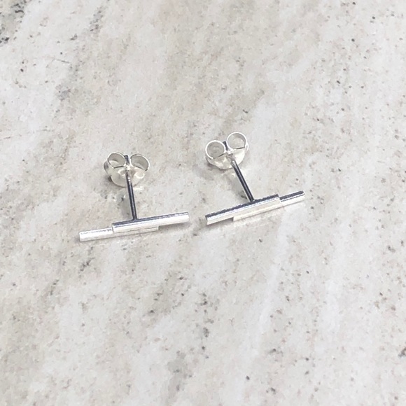 925 Sterling Silver Double Bar Stud Earrings - Picture 8 of 16